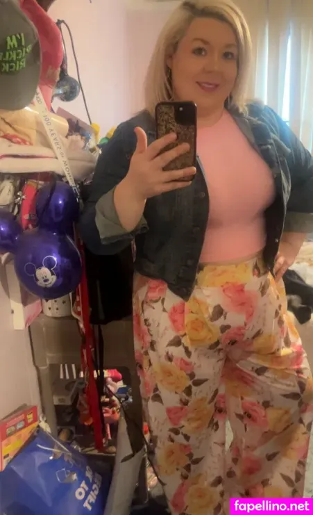 Sweetcarolina35 OnlyFans Thumbnail #G2MWsasq1u