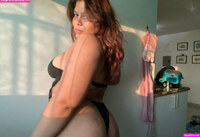 Sweetdesireenew OnlyFans Thumbnail #2Uc7TlRBEL