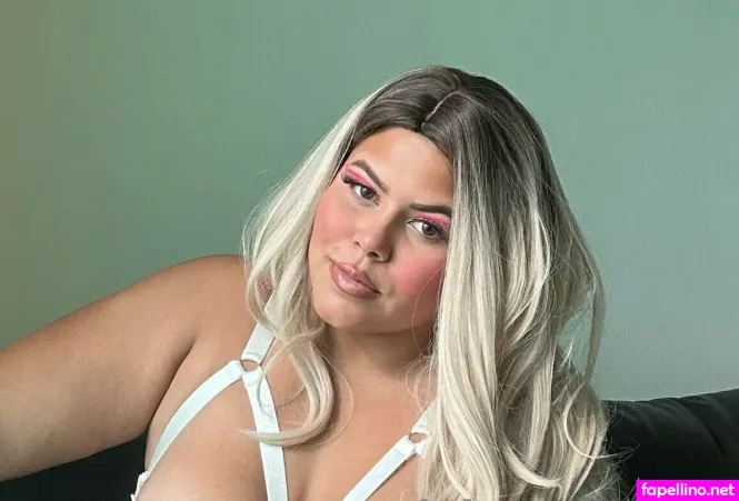 Sweetdesireenew OnlyFans Thumbnail #mDxNk2v85H