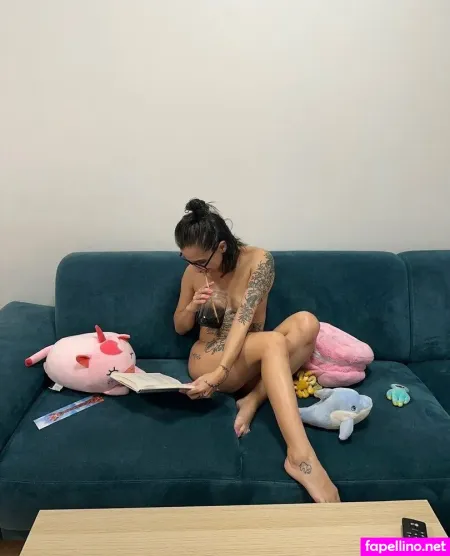 Sweetemm OnlyFans Thumbnail #3QEGpI3tnE