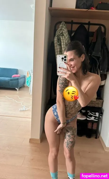 Sweetemm OnlyFans Thumbnail #PGF9Z1ylLn