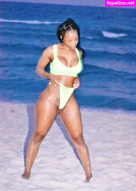 Sweetest Peach OnlyFans Thumbnail #QTT7YyAiaR