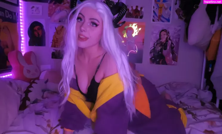 Sweetestcee OnlyFans Thumbnail #VHoq0pNPFI