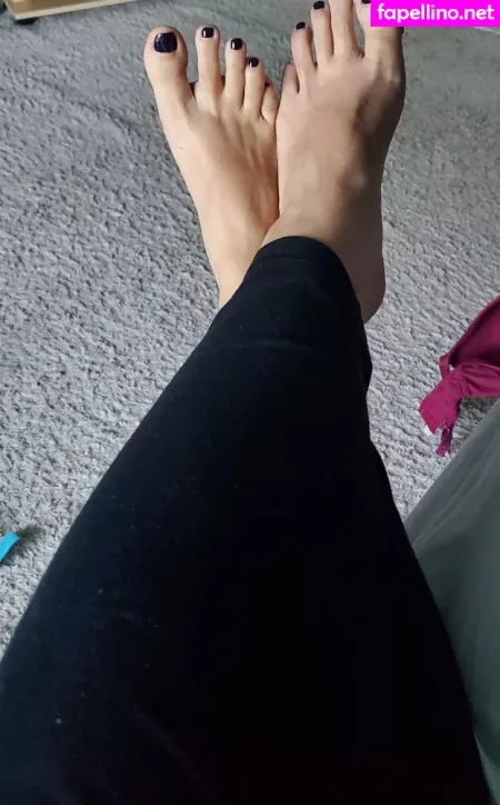 Sweetfeet2187 OnlyFans Thumbnail #4joy8J4Gih