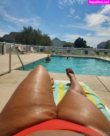 Sweetfeet2187 OnlyFans Thumbnail #HxTYWjEwQV