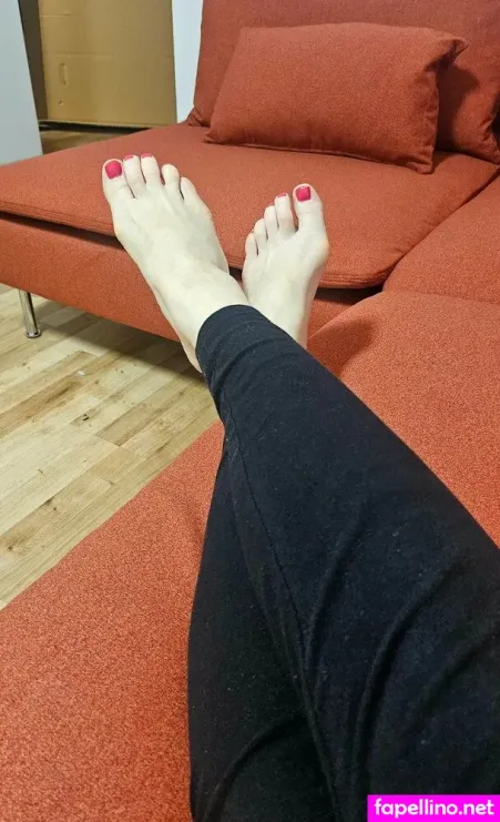 Sweetfeet38 OnlyFans Thumbnail #9T0xB5eGvw