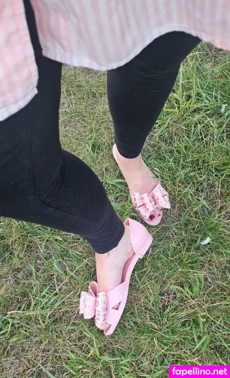 Sweetfeet38 OnlyFans Thumbnail #UMf5WrfLFi