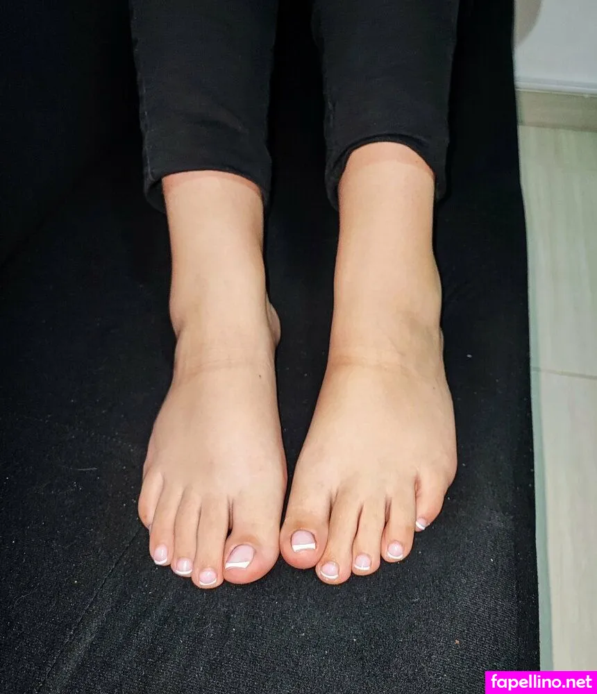 sweetfeet.nyc, sweetfeetsv2 Nude Leaked OnlyFans Photo #m6B1omhYL1