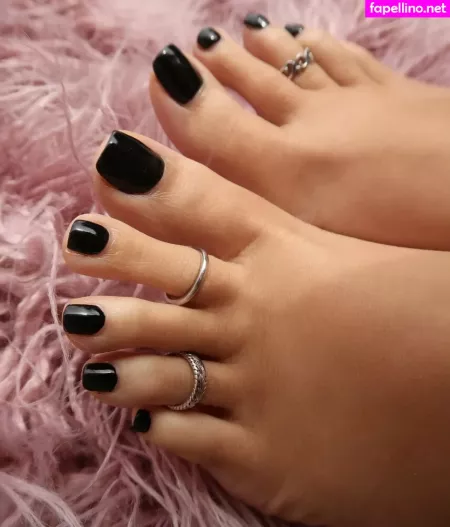 Sweetfeetsyfree OnlyFans Thumbnail #17aC7UXitq