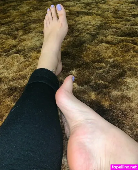 Sweetfeettreats727 OnlyFans Thumbnail #KqJzf3Y2i4
