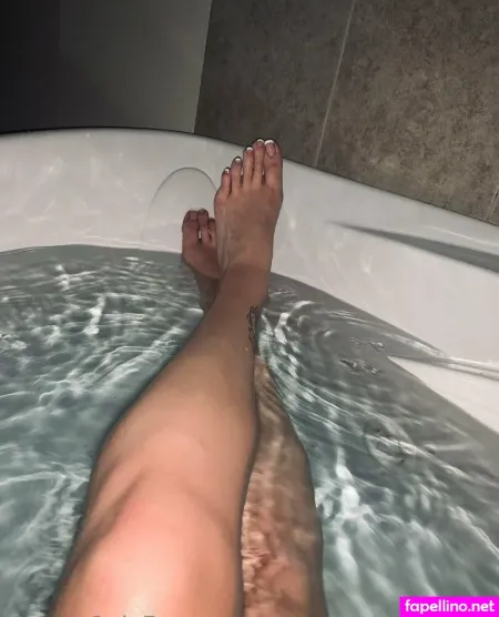 Sweetfeettreats727 OnlyFans Thumbnail #TGVGOsHT5m
