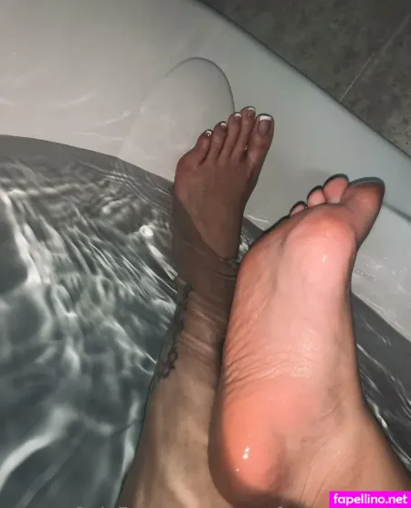 Sweetfeettreats727 OnlyFans Thumbnail #YjQpLtRet1