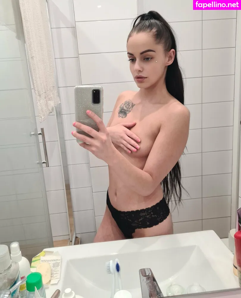 SweetTiny11, little.sweet.tiny, sweetflower07 Nude Leaked OnlyFans Photo #0W20APK4GH