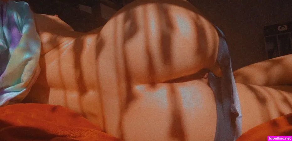 Sweetgingert OnlyFans Thumbnail #P0ja2D4mSG