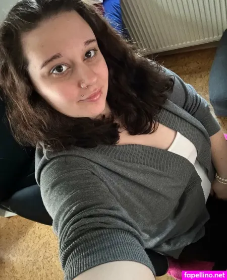Sweetgirl 19 OnlyFans Thumbnail #LhSyNEk6o6