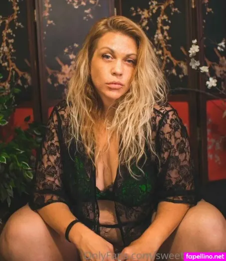 Sweetheat143 1 OnlyFans Thumbnail #wBAes4TUwE