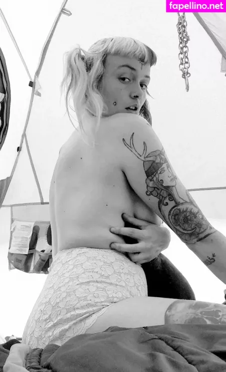 Sweethoneybean OnlyFans Thumbnail #2d4weZlh9G