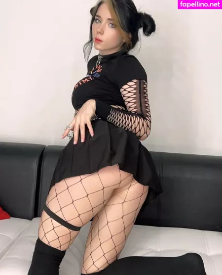 Sweetie Fox OnlyFans Thumbnail #8bO3mzlwot