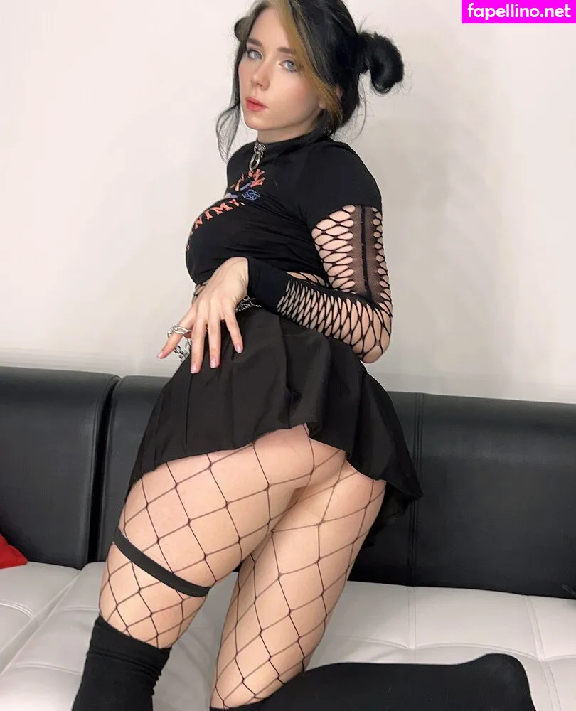 SweetieFox1, sweetiefox_of, swfx_real Nude Leaked OnlyFans Photo #8bO3mzlwot