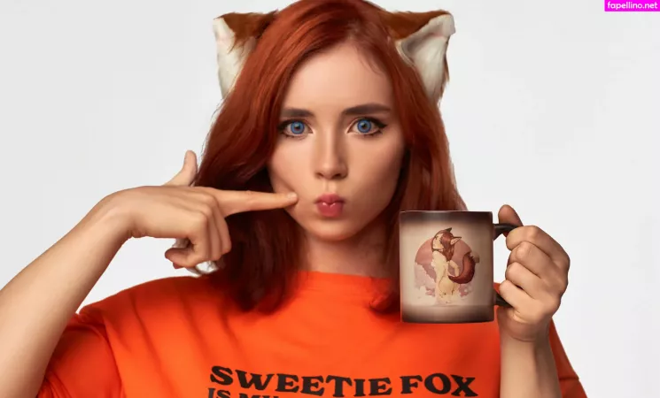 Sweetie Fox OnlyFans Thumbnail #AmLApttiYw
