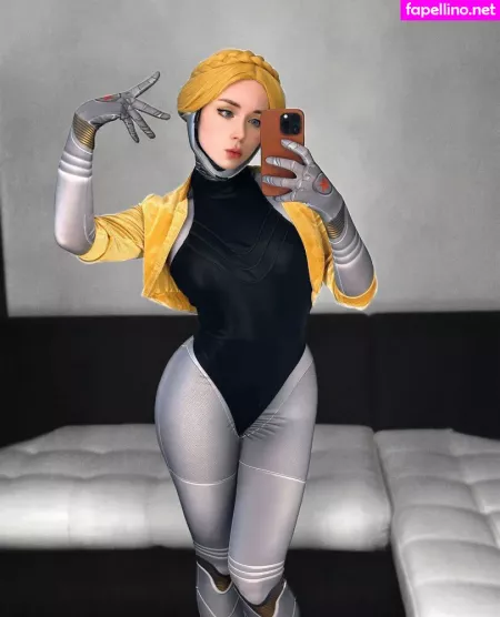 Sweetie Fox OnlyFans Thumbnail #Dsn7EpWAjR