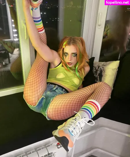 Sweetie Fox OnlyFans Thumbnail #b9fPHw49G5