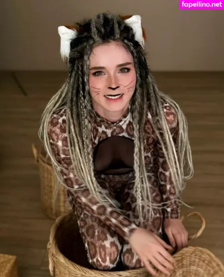 Sweetie Fox OnlyFans Thumbnail #g0e7kTvthI