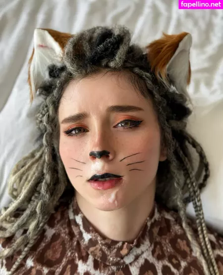 Sweetie Fox OnlyFans Thumbnail #njDGeNTTgl