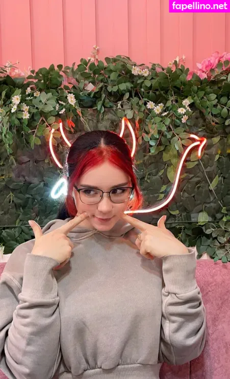 Sweetie Fox OnlyFans Thumbnail #ysEPc8cl3z