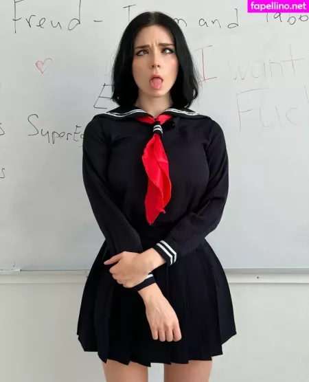Sweetie Fox OnlyFans Thumbnail #zmJPod3VFI