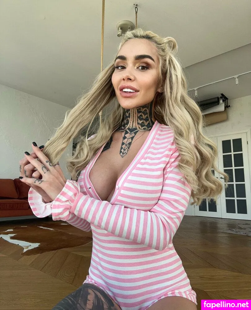 sweetie_mia6_9, sweetie_mia_ Nude Leaked OnlyFans Photo #G1ef6vFks9