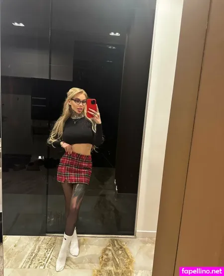 Sweetie Mia6 9 OnlyFans Thumbnail #zkX97ytJjD