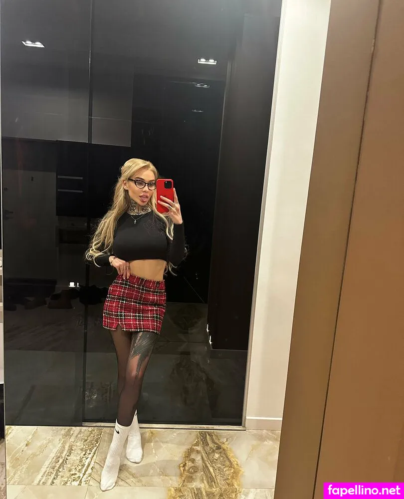 sweetie_mia6_9, sweetie_mia_ Nude Leaked OnlyFans Photo #zkX97ytJjD