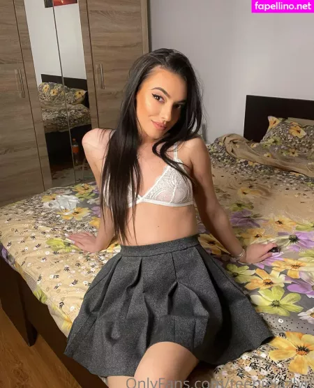 Sweetiefreshman OnlyFans Thumbnail #NW0ohNWF2r