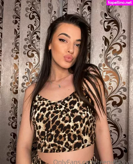 Sweetiefreshman OnlyFans Thumbnail #Z0eZw6fg1X