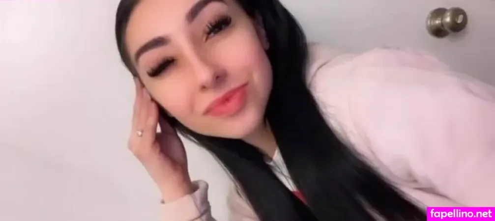 Sweetiegraphitti OnlyFans Thumbnail #EEBJWcajga