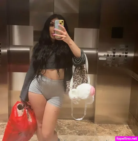 Sweetiegraphitti OnlyFans Thumbnail #wkrXHuMqTf