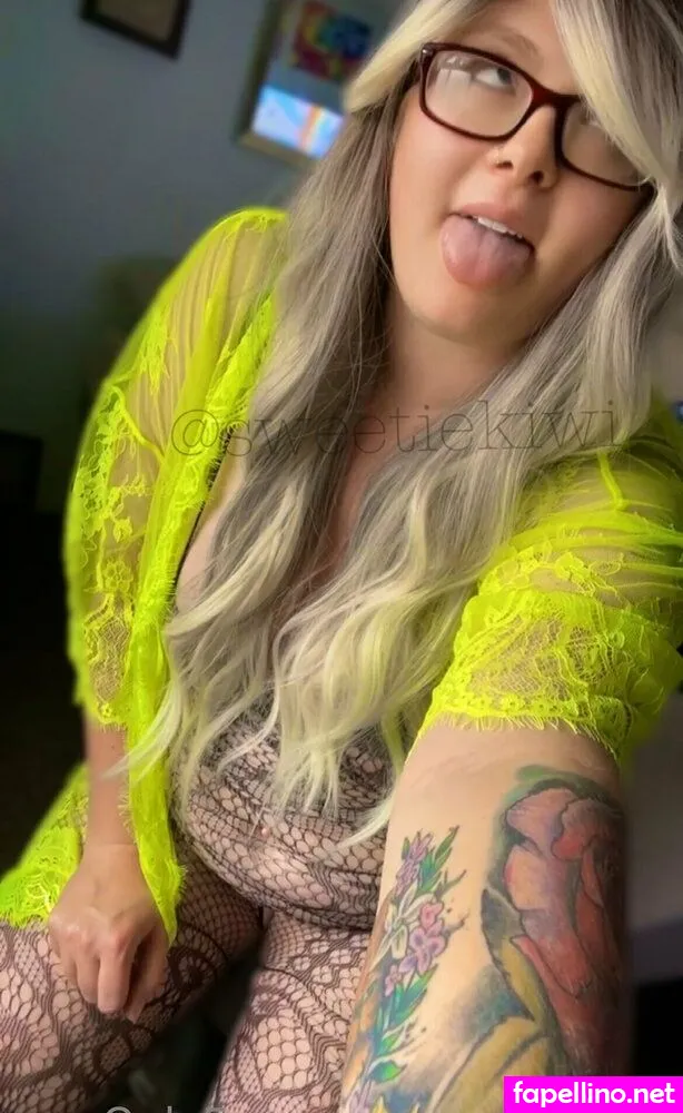sweetiekiwi, sweetkiwiusa Nude Leaked OnlyFans Photo #h90cECswdg