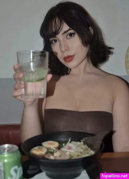 Sweetiellysa OnlyFans Thumbnail #jRuTPCwiDs