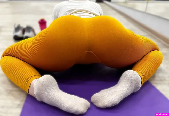 Sweetierozi OnlyFans Thumbnail #6wKMIKzC81