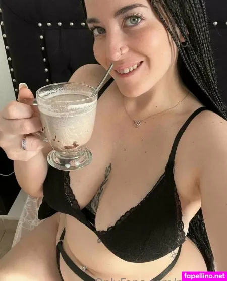 Sweetiesuun OnlyFans Thumbnail #7jaRQ8YOjb