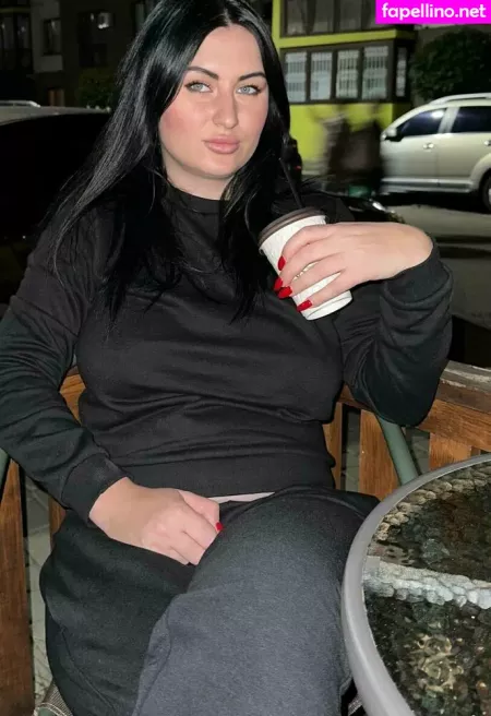 Sweetiewest OnlyFans Thumbnail #QRGQIfUp9M