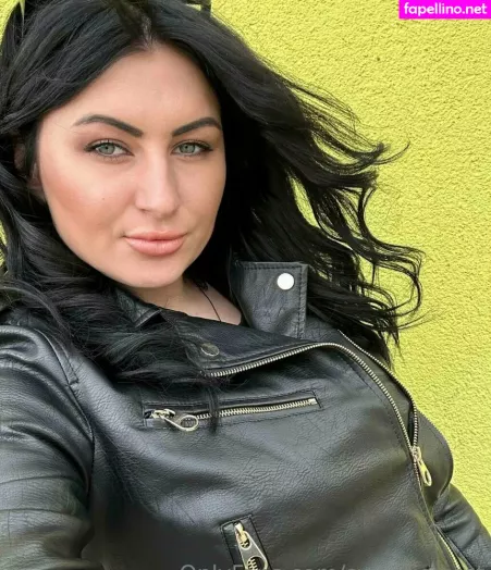 Sweetiewest OnlyFans Thumbnail #u4v6K0UMJH