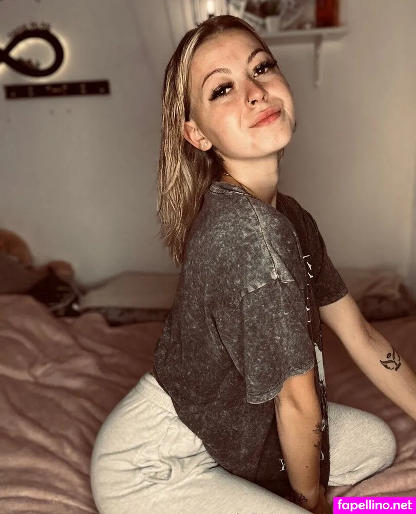 jxlina2012, skyress_vip Nude Leaked OnlyFans Photo #2uO3Qwlp1r