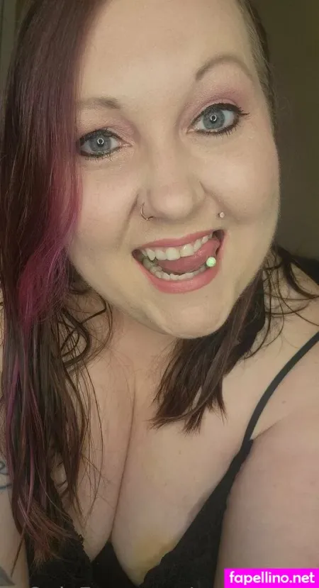 Sweetkitah OnlyFans Thumbnail #kv0KdEKZ2q