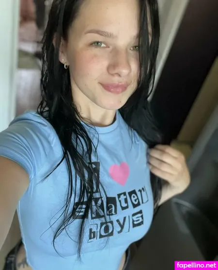 Sweetlarielle OnlyFans Thumbnail #0mqYqCFOrk