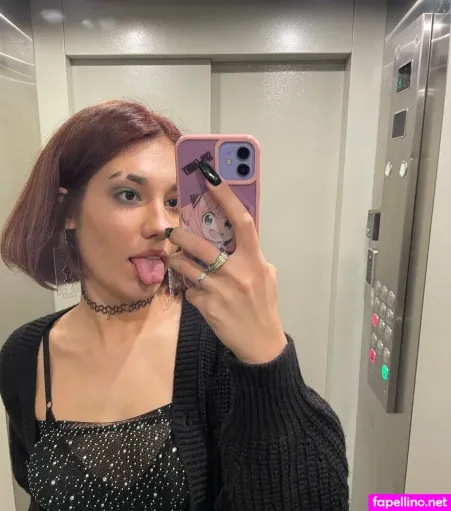 Sweetleyaa Main Profile Photo