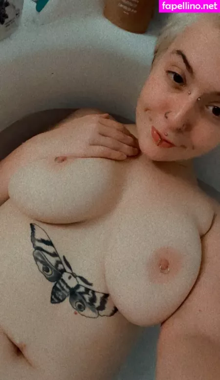 Sweetlildarling OnlyFans Thumbnail #CvI974ePrN