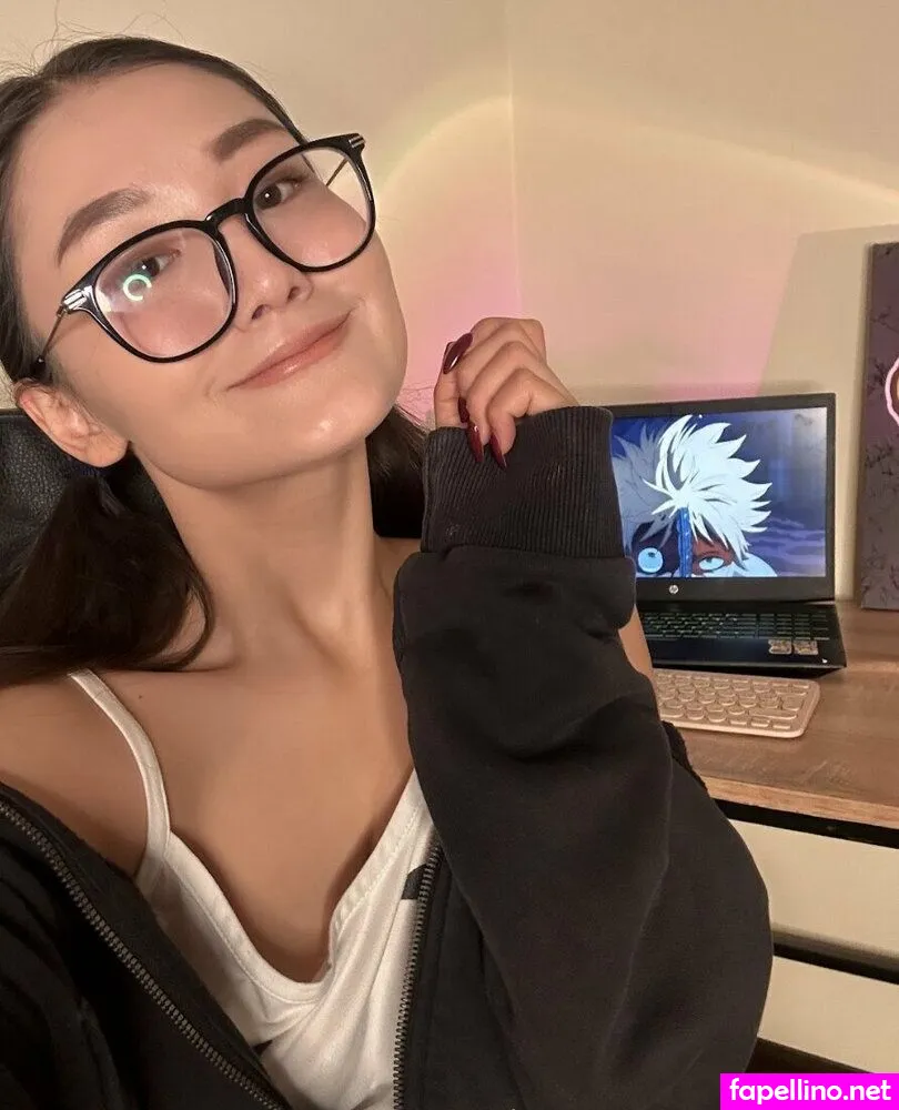 sweetlilkira, sweetlittlekiraa Nude Leaked OnlyFans Photo #xKgiv2gCID