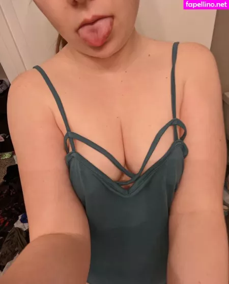 Sweetlillie OnlyFans Thumbnail #vYA3VErfEU